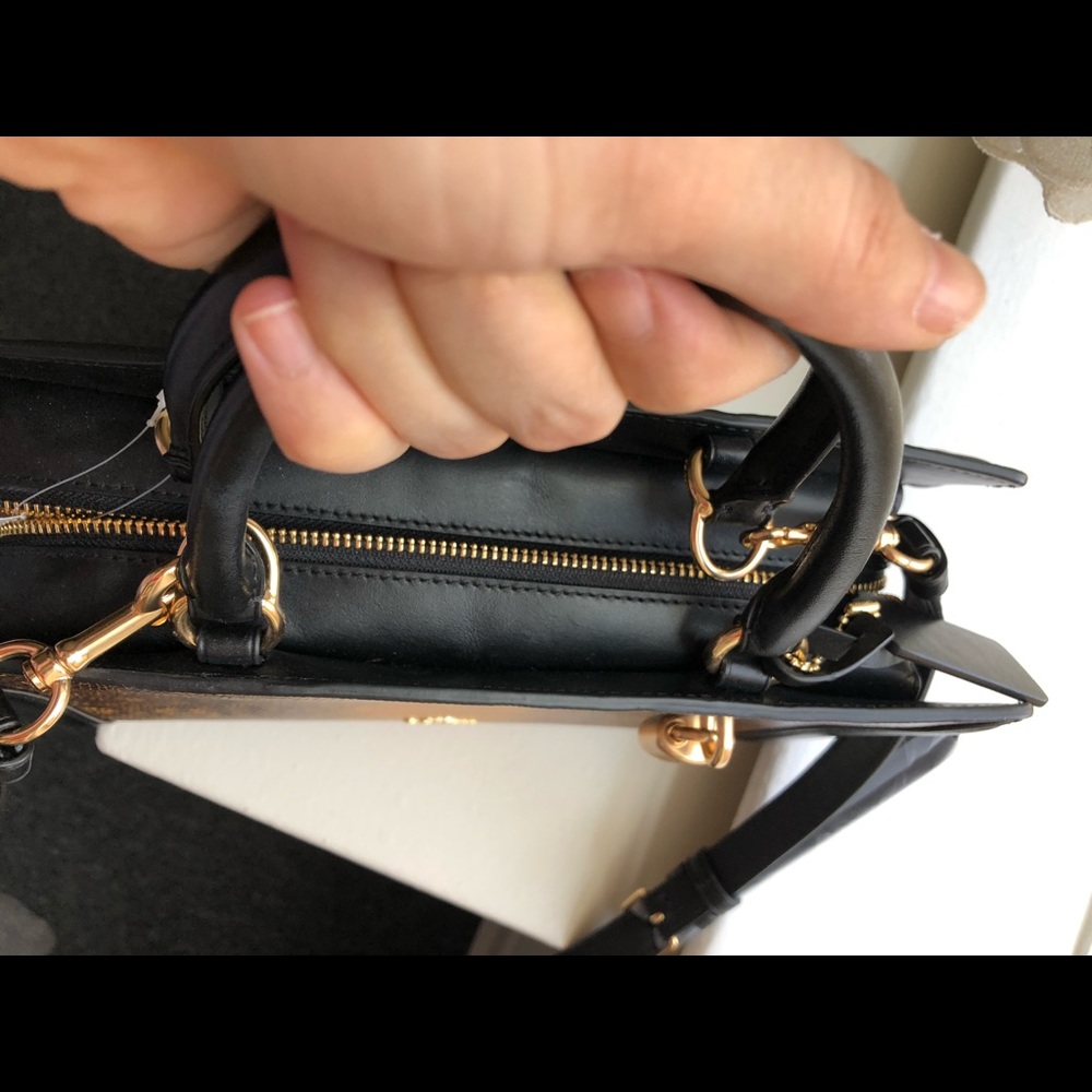 💫🌟Brand New Coach Zoe CarryAll Crossbody 💫🌟 - Picture 5 of 8